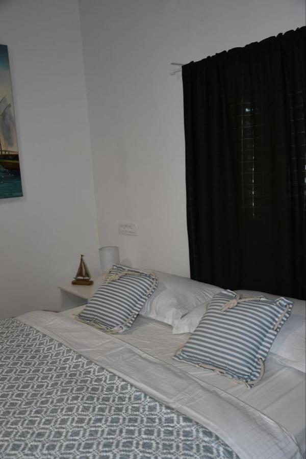 Luma Rooms Rudina Exterior photo