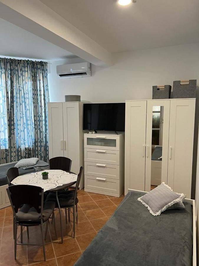 Luma Rooms Rudina Exterior photo