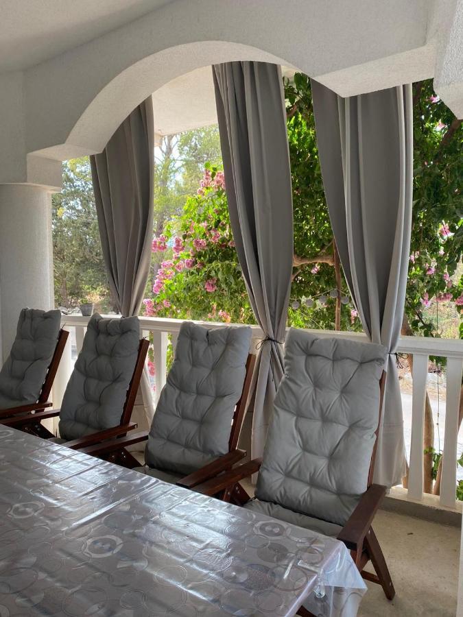 Luma Rooms Rudina Exterior photo